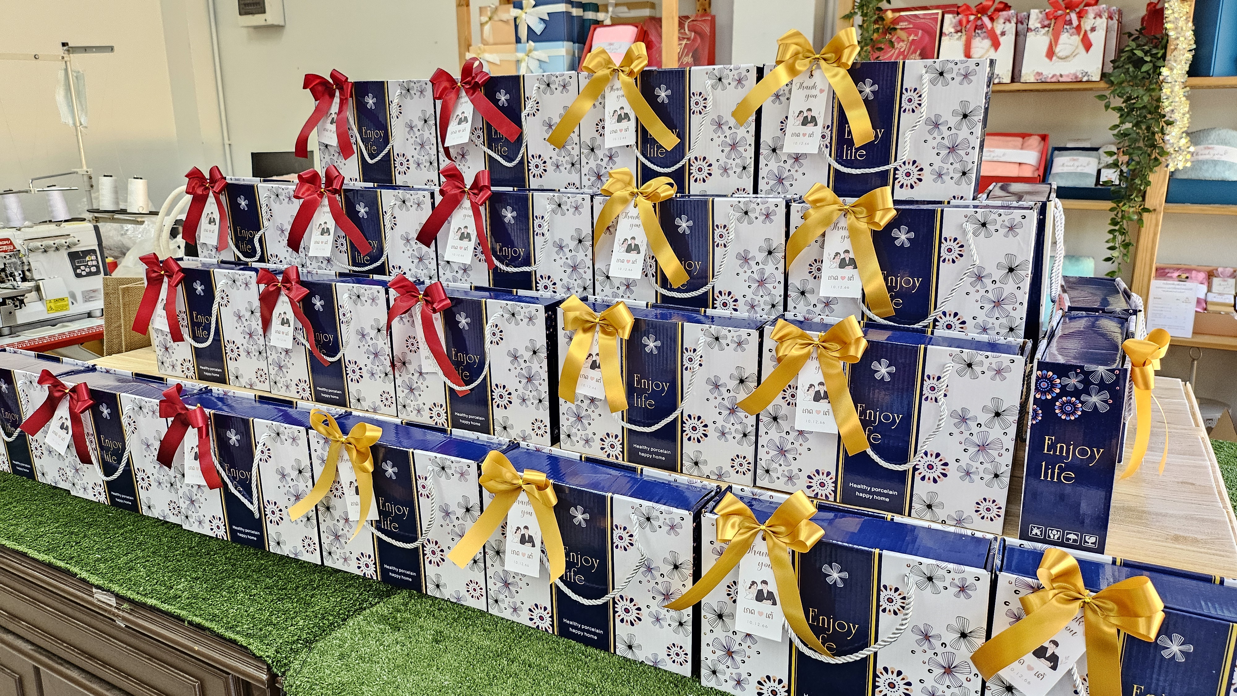 ของรับไหว้ เซ็ตถ้วย2ช้อน2 ของรับไหว้ถ้วยชามเซรามิคจัดเซ็ต